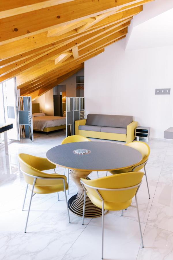 Apartmán Casa King Como Exteriér fotografie